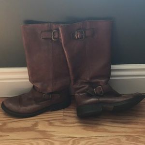 Steve Madden Boots